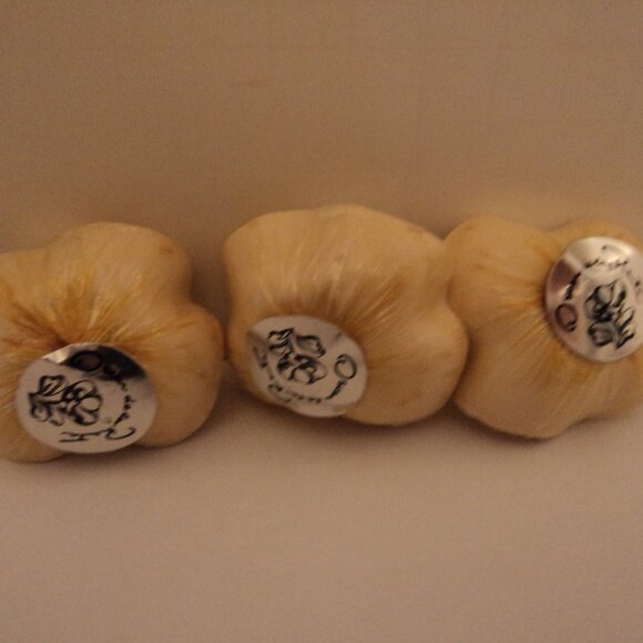 VTG 1982 Oscar de la Renta Scented Sealed Soaps with White Case - Picture 3 of 10